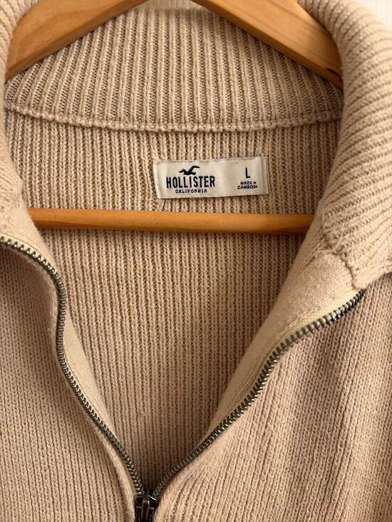 Hollister Women's Ribbed Half-Zip Sweater in Beige - Picture 2 of 3